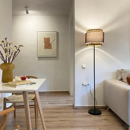 Calm Cove One-Bedroom Home Glyfada Athens Exterior photo