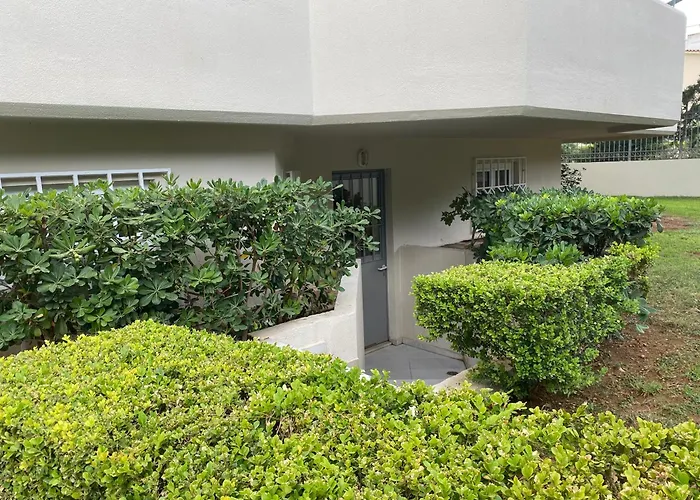 Calm Cove One-Bedroom Home Glyfada