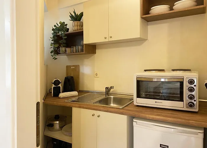 Calm Cove One-Bedroom Home Glyfada