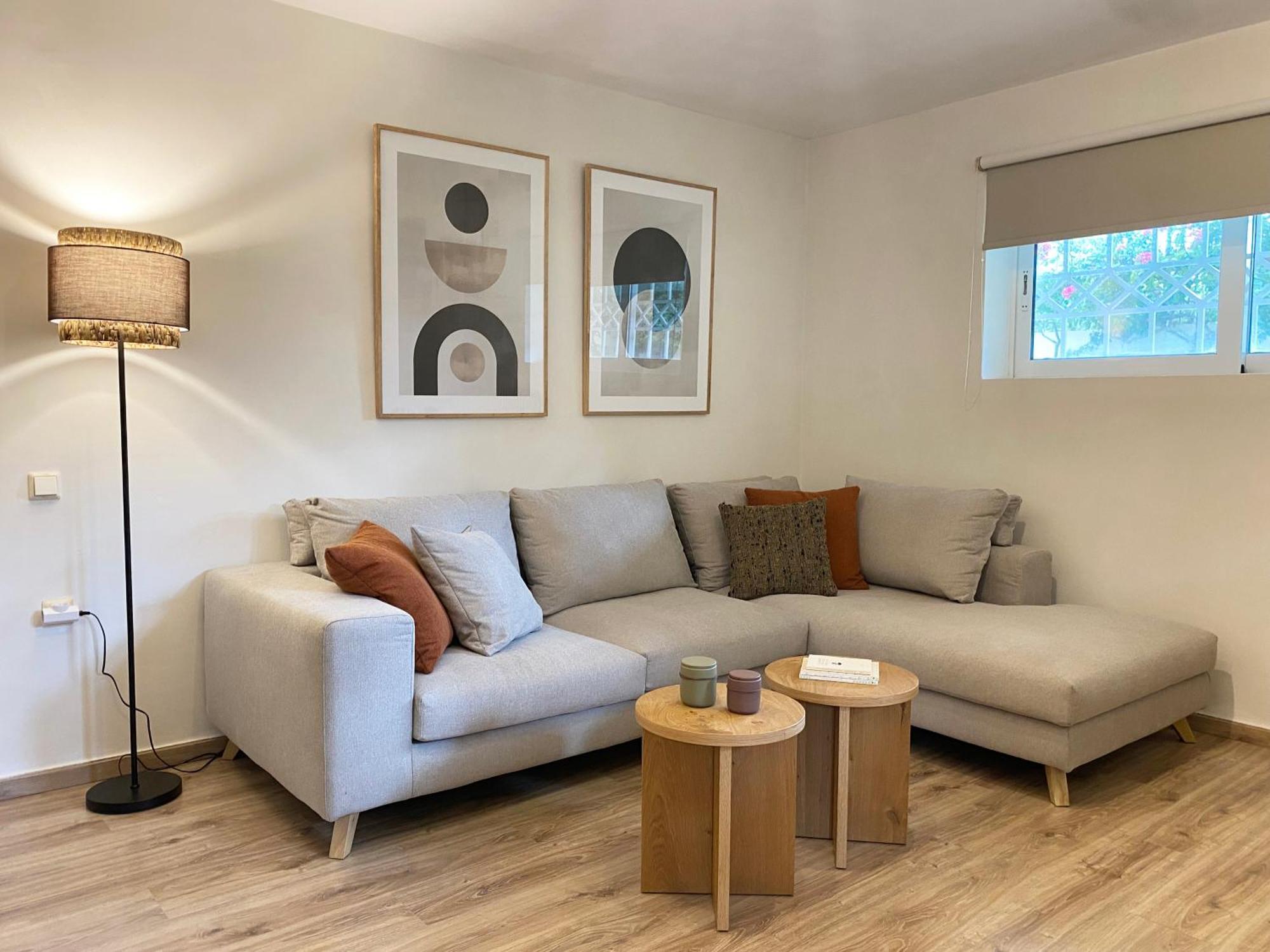 Calm Cove One-bedroom Glyfada